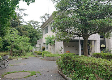 【公民館】千葉市　稲毛区　稲毛公民館まで1068ｍ