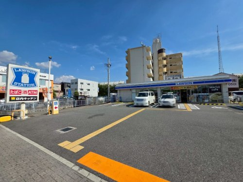 【コンビニエンスストア】ローソン尼崎名神町店まで306ｍ