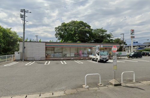 【コンビニエンスストア】セブンイレブン　一宮東五城店まで1110ｍ