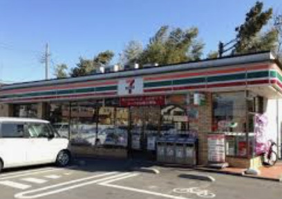 【コンビニエンスストア】セブンイレブン鴻巣大間3丁目店まで573ｍ