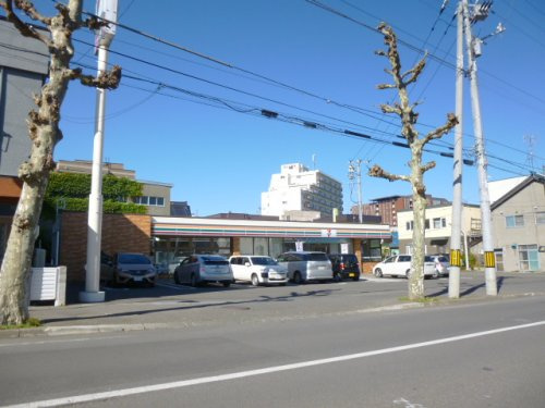 【コンビニエンスストア】セブンイレブン　小樽若松1丁目店まで190ｍ