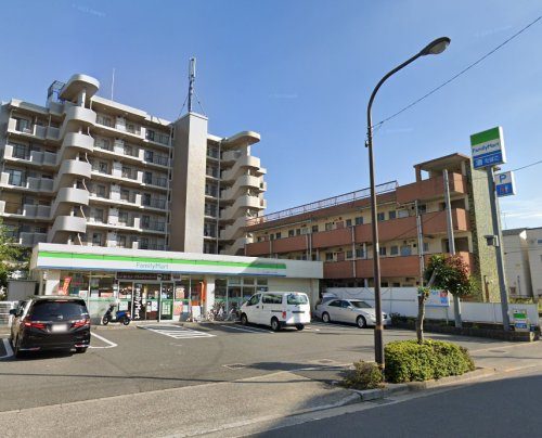 【コンビニエンスストア】ファミリーマート　加平インター店まで502ｍ