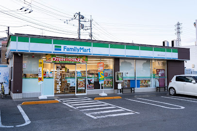 【コンビニエンスストア】ファミリーマート　府中インター店まで614ｍ