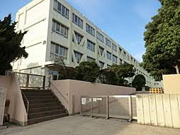 【小学校】藤沢市立御所見小学校まで1183ｍ