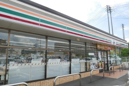 【コンビニエンスストア】セブン-イレブン　岡山百間川橋店まで762ｍ