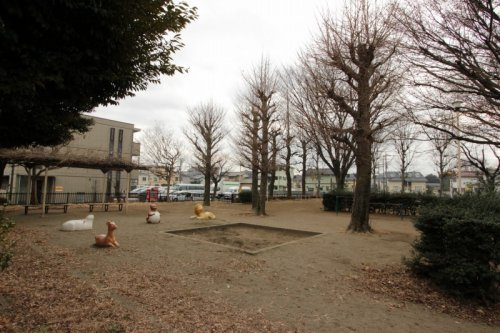 【公園】下東公園　(愛称、ライオン公園)まで220ｍ