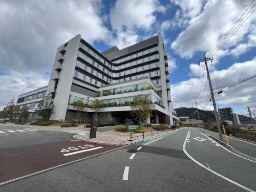 【総合病院】川西市立総合医療センターまで372ｍ