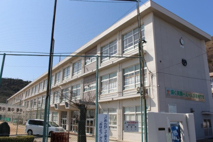 【中学校】姫路市立夢前中学校まで70ｍ