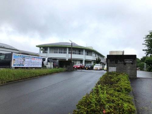 【小学校】三股町立三股西小学校まで1090ｍ