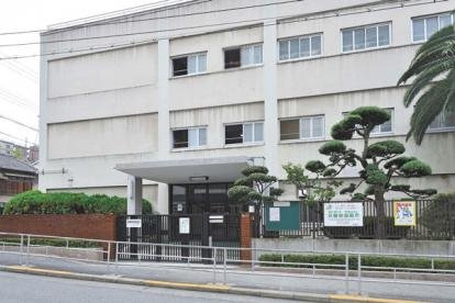 【中学校】堀江中学校まで880ｍ