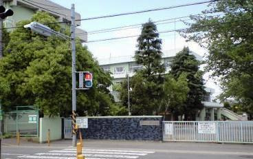 【小学校】厚木市立愛甲小学校まで650ｍ