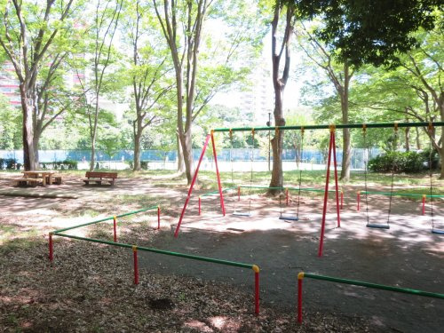 【公園】日向根公園まで300ｍ