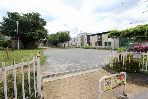 【公園】ひがし児童遊園まで560ｍ
