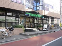 【コンビニエンスストア】ファミリーマート　南青山四丁目店まで280ｍ