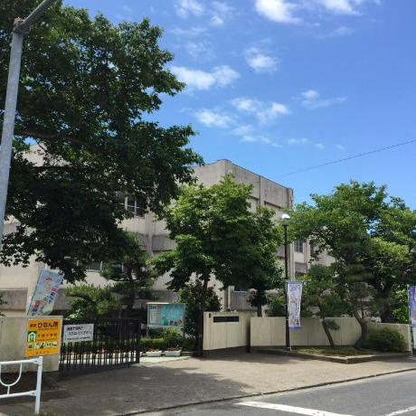 【小学校】千波小学校まで1640ｍ