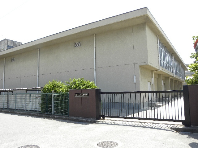 【中学校】宝殿中学校まで1553ｍ