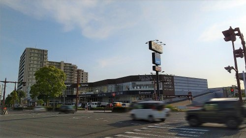 【スーパー】メッサオークワ高松店まで685ｍ