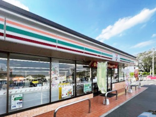 【コンビニエンスストア】セブンイレブン　深谷上柴東3丁目店まで580ｍ