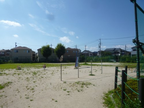 【公園】長栄町ふれあい広場まで1930ｍ