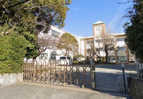 【小学校】沼津市立集明小学校まで694ｍ