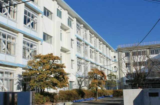 【小学校】沼津市立第五小学校まで1698ｍ