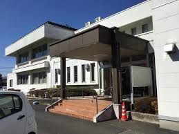 【市役所・区役所】坂戸市　市民健康センターまで533ｍ