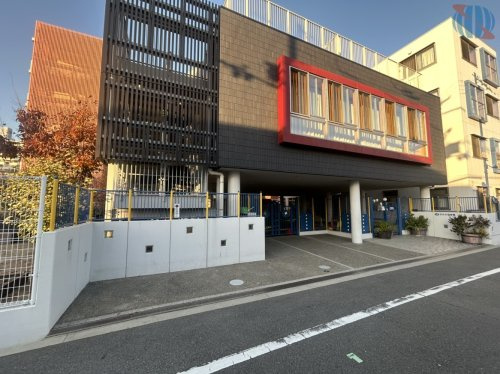 【保育園】すみれ保育園まで800ｍ