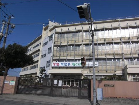 【中学校】大東市立深野中学校まで1287ｍ