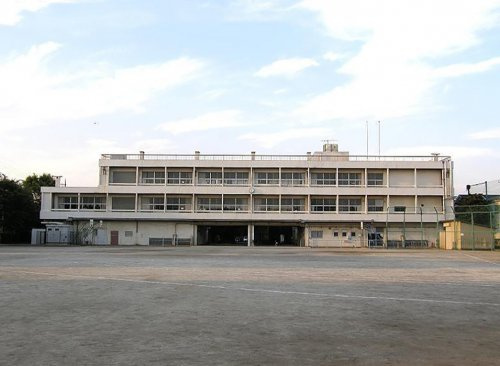 【小学校】新座市立東野小学校まで480ｍ