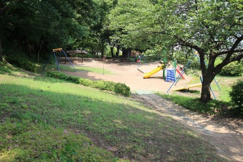 【公園】島の上公園まで450ｍ