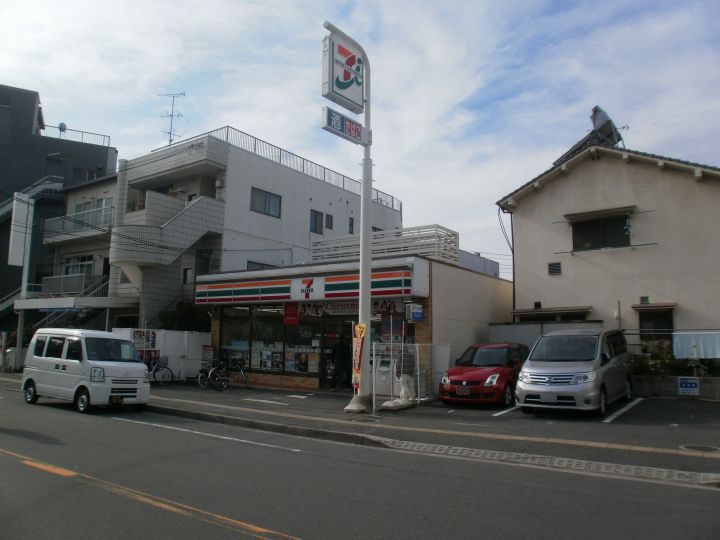 【コンビニエンスストア】セブンイレブン　広島皆実1丁目北店まで618ｍ