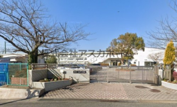 【小学校】横浜市立庄戸小学校まで1175ｍ