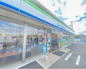【コンビニエンスストア】ファミリーマート　ひたちなか足崎店まで707ｍ