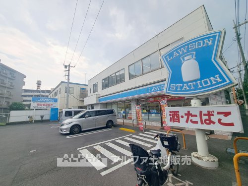 【コンビニエンスストア】ローソン　立川富士見町六丁目店まで379ｍ
