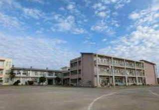 【小学校】佐野小学校まで1512ｍ