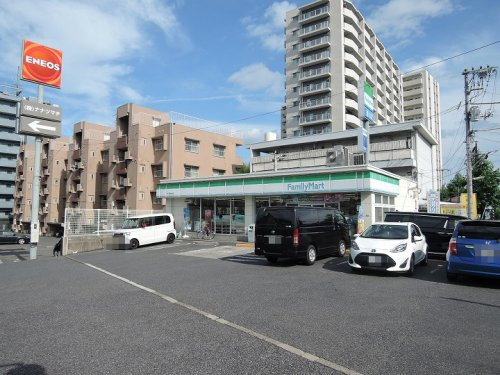 【コンビニエンスストア】ファミリーマート　井口鈴が台店まで657ｍ
