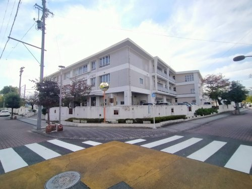 【小学校】静岡市立清水辻小学校まで604ｍ