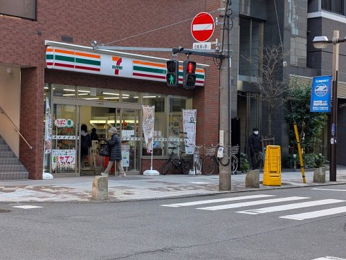 【コンビニエンスストア】セブンイレブン原町田3丁目店まで11ｍ