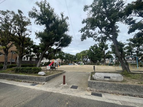 【公園】水堂公園まで869ｍ