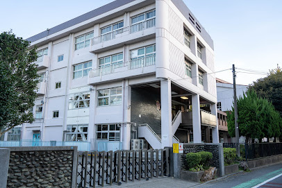 【中学校】武蔵野市立第二中学校まで1193ｍ
