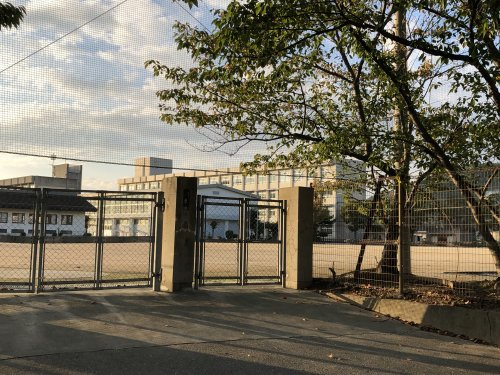 【中学校】東中学校まで1291ｍ