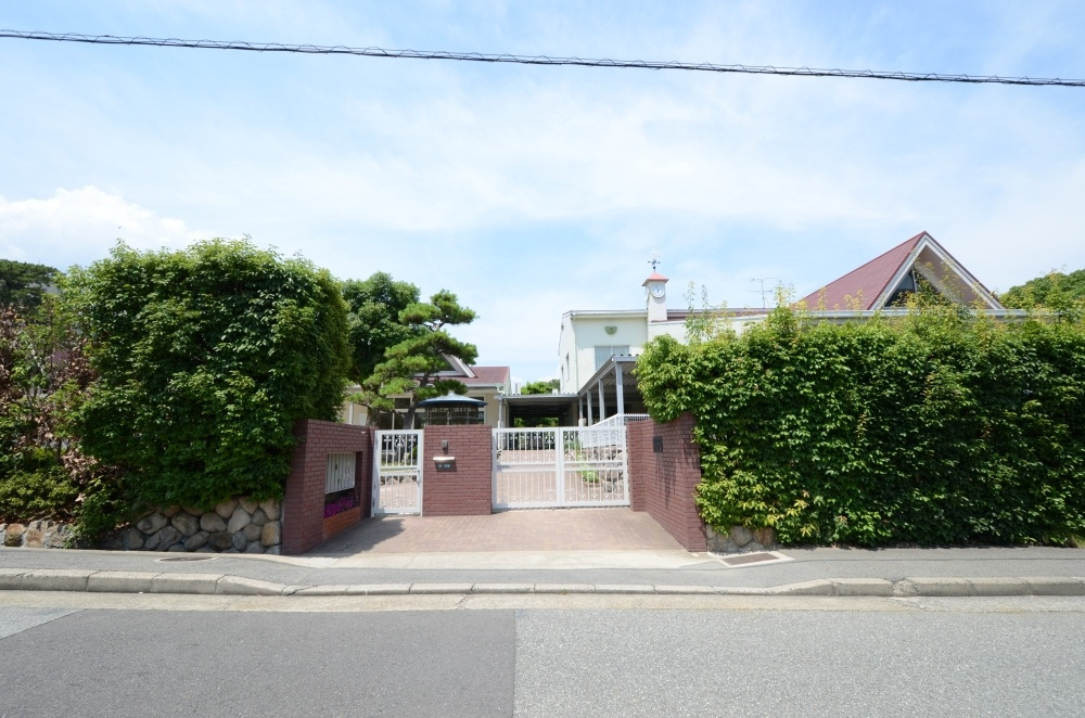 【幼稚園】松秀幼稚園まで468ｍ