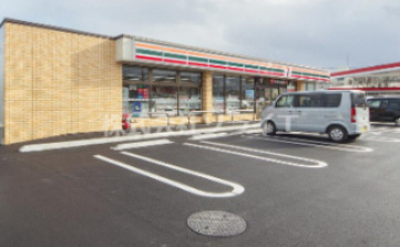 【コンビニエンスストア】セブンイレブン　狭山南入曽店まで679ｍ