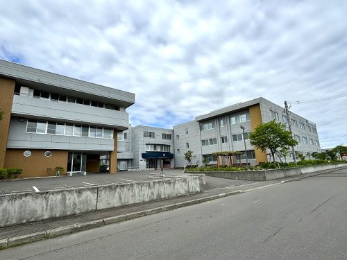 【専門学校】北海道千歳リハビリテーション学院まで1101ｍ