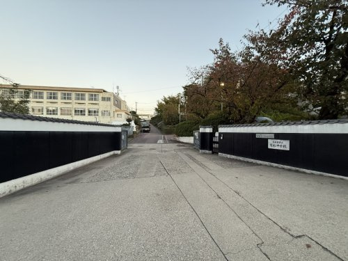 【中学校】名古屋市立有松中学校まで925ｍ