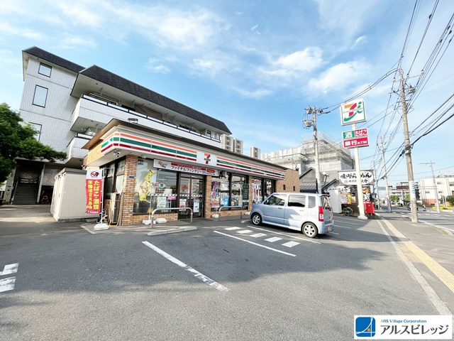 【コンビニエンスストア】セブンイレブン　埼玉大井中央店まで344ｍ