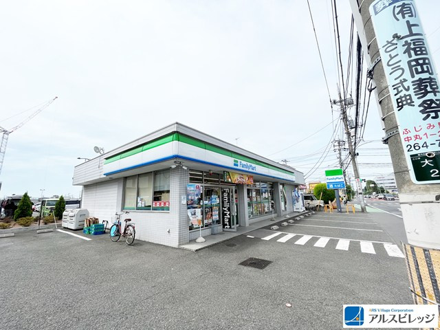 【コンビニエンスストア】ファミリーマート　大原店まで618ｍ