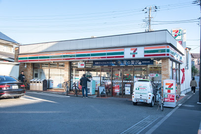 【コンビニエンスストア】セブン-イレブン　西荻南2丁目店まで686ｍ