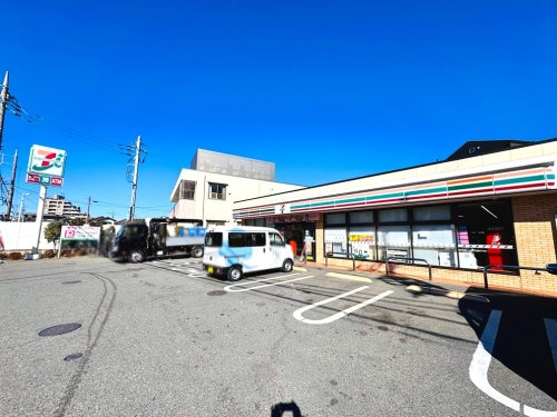 【コンビニエンスストア】セブンイレブン練馬平和台1丁目店まで450ｍ