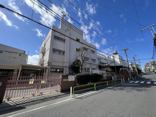 【小学校】成増小学校まで750ｍ